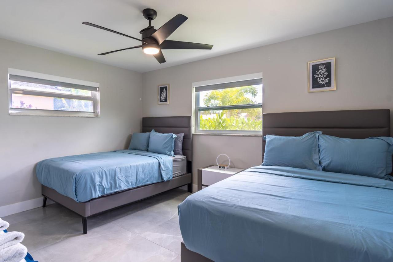 Hollywood Paradise Luxury 4Br 3Ba Home And Outdoor Fun With Heated Pool Exterior photo
